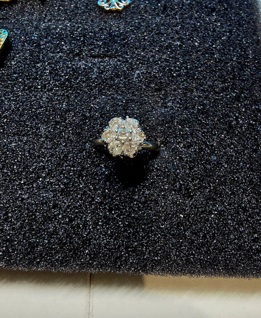 Anillo Oro Blanco con Diamante